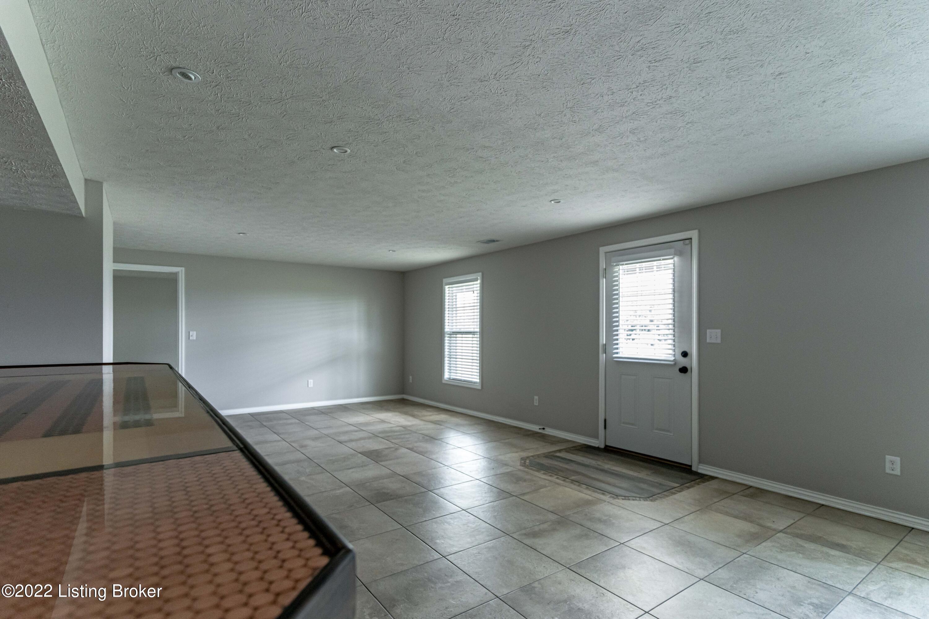 321 Kinkead Road Vine Grove, KY 40175 - Photo 37 of 51 DSC05530