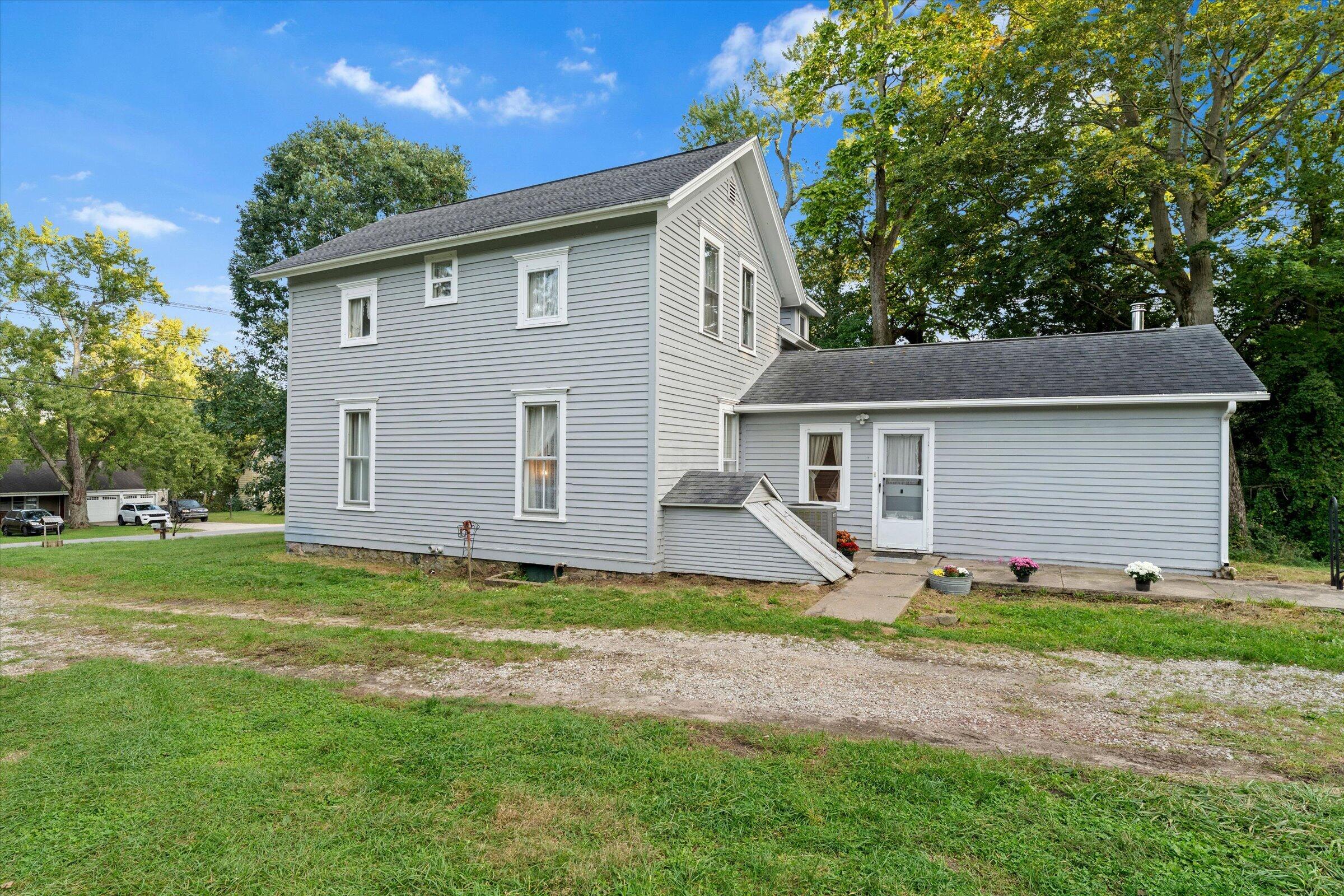 206 North Philip Road Niles, MI 49120 - Photo 8 of 54 35-DSC05110