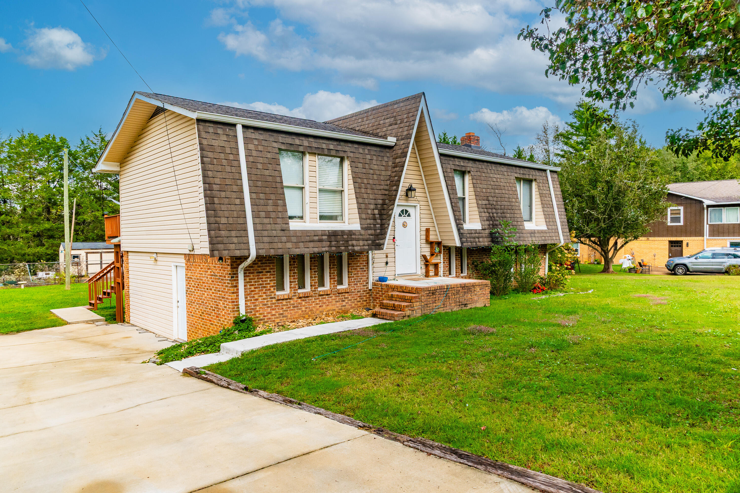60 Walker Street Ringgold, GA 30736 - Photo 3 of 31 DSC_5287-Edit