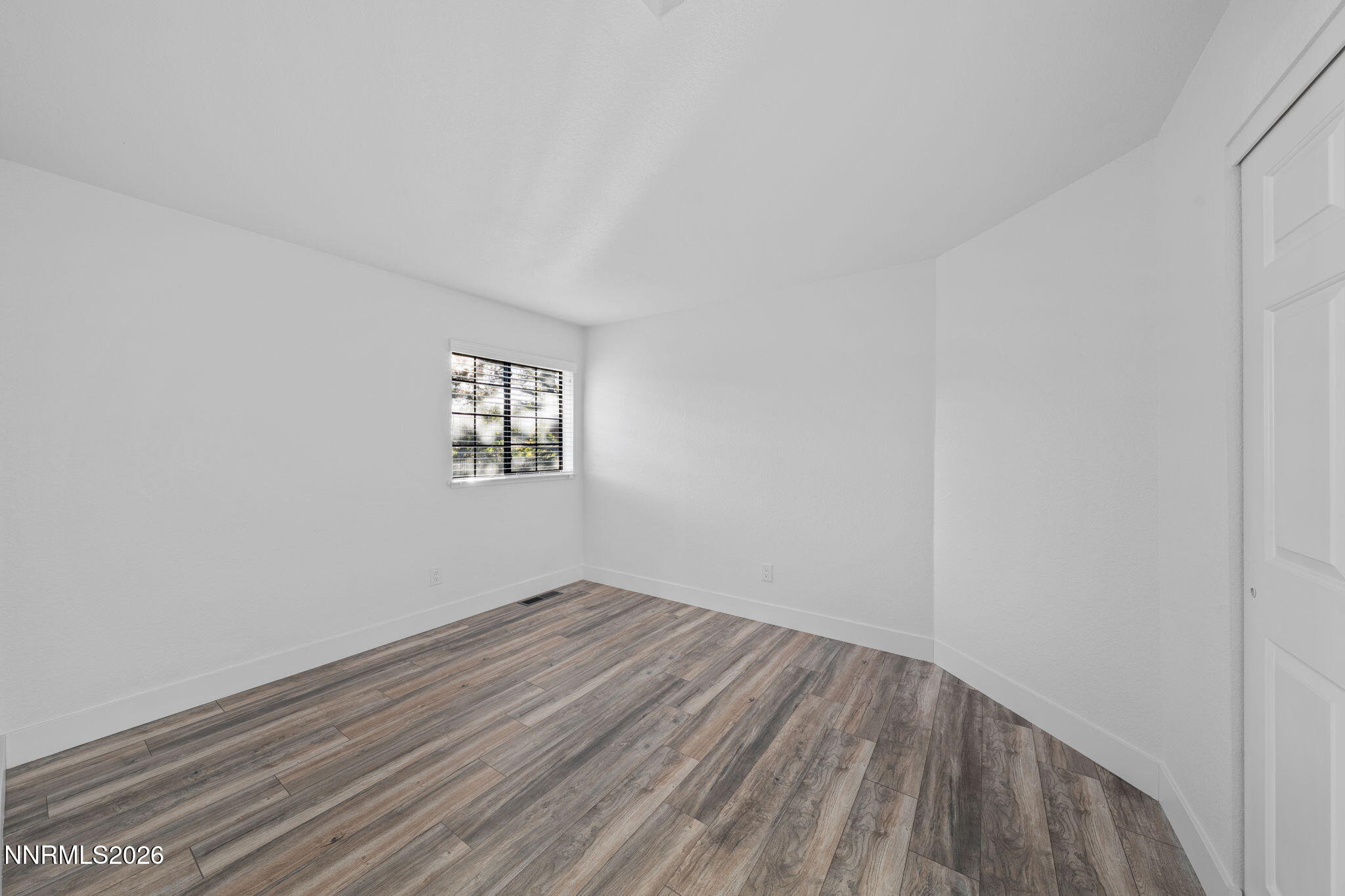 260 Meadow Brook Drive Reno, NV 89519 - Photo 41 of 55 49-web-or-mls-A7V04672
