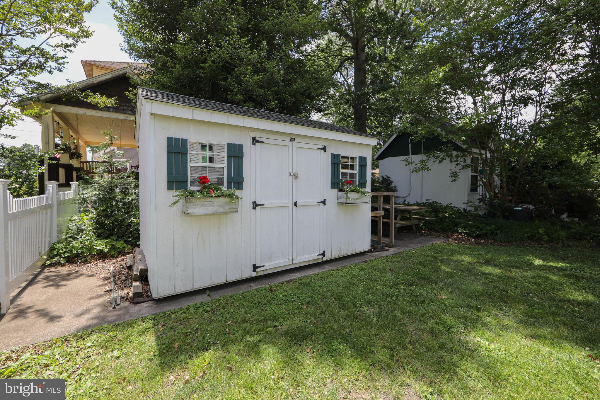 201 Chestnut Street Audubon, NJ 08106 - Photo 4 of 53 Tool Shed & Detached Office