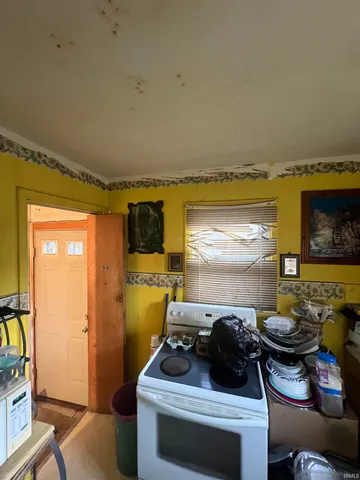 $79,900 | 3217 Oliver Street, Fort Wayne, IN 46806