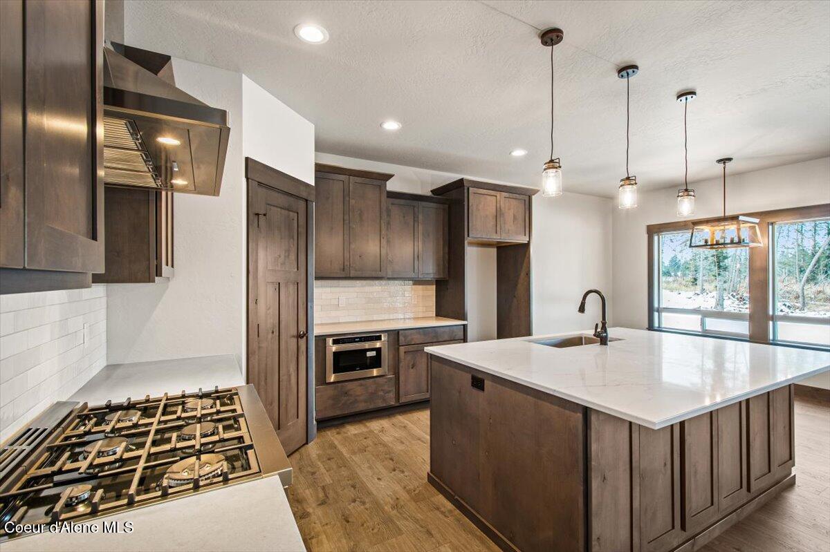 L2-b8 North Eclipse Road Rathdrum, ID 83858 - Photo 17 of 38 Kitchen