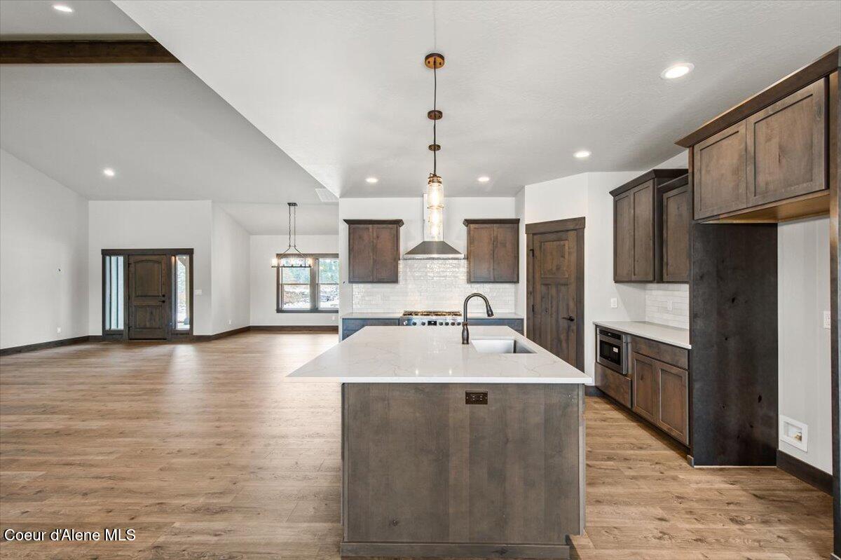 L2-b8 North Eclipse Road Rathdrum, ID 83858 - Photo 18 of 38 Kitchen to Entry