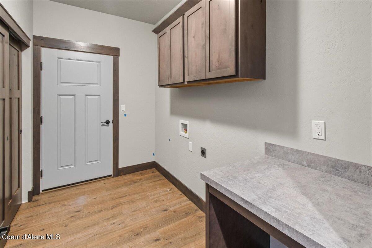 L2-b8 North Eclipse Road Rathdrum, ID 83858 - Photo 31 of 38 Laundry Room