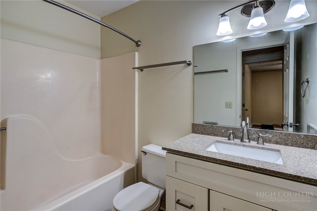 200 Pilgrims Way, Unit 21 Boone, NC 28607 - Photo 27 of 29