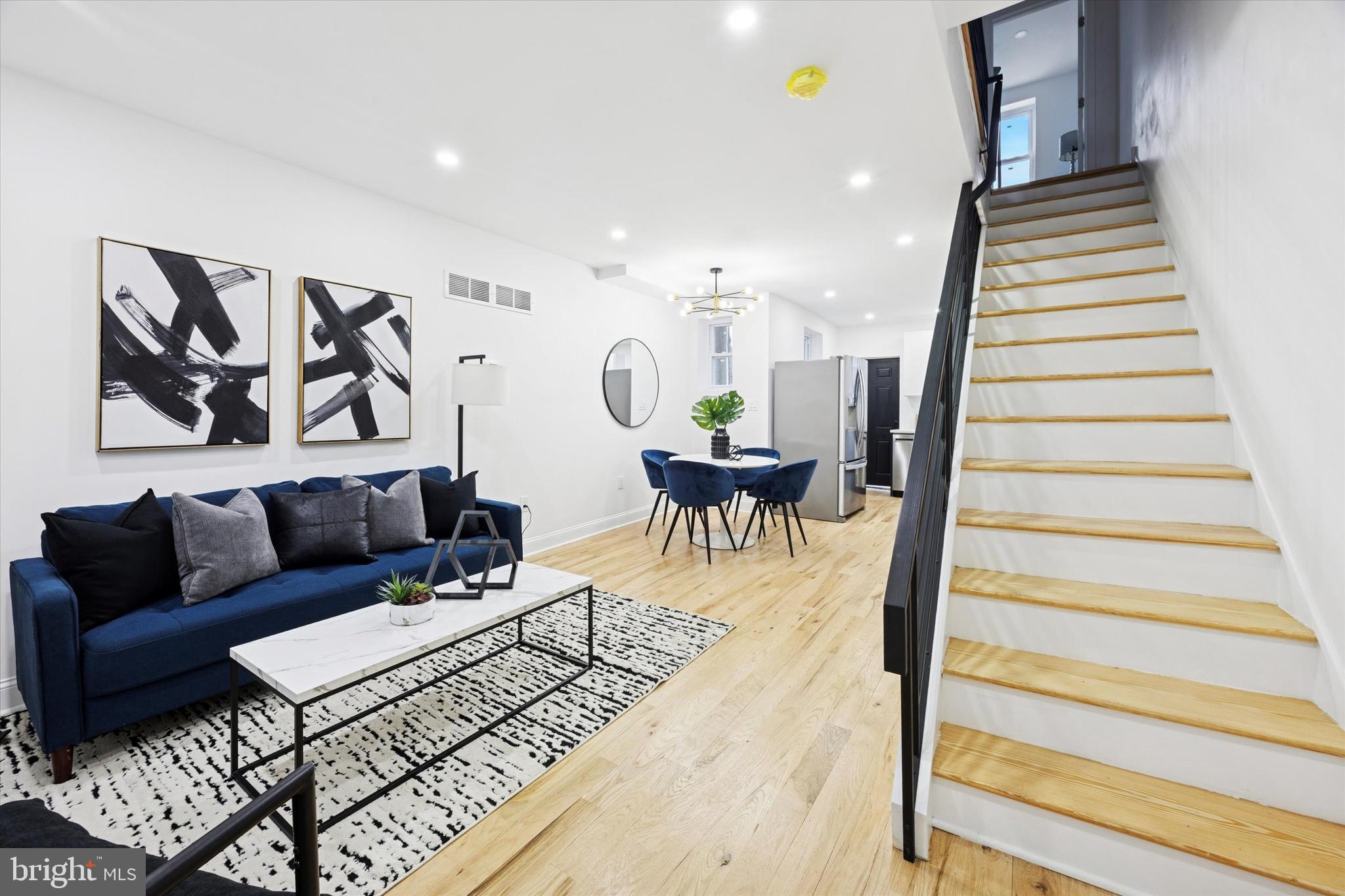 2340 McClellan Street Philadelphia, PA 19145 - Photo 3 of 23