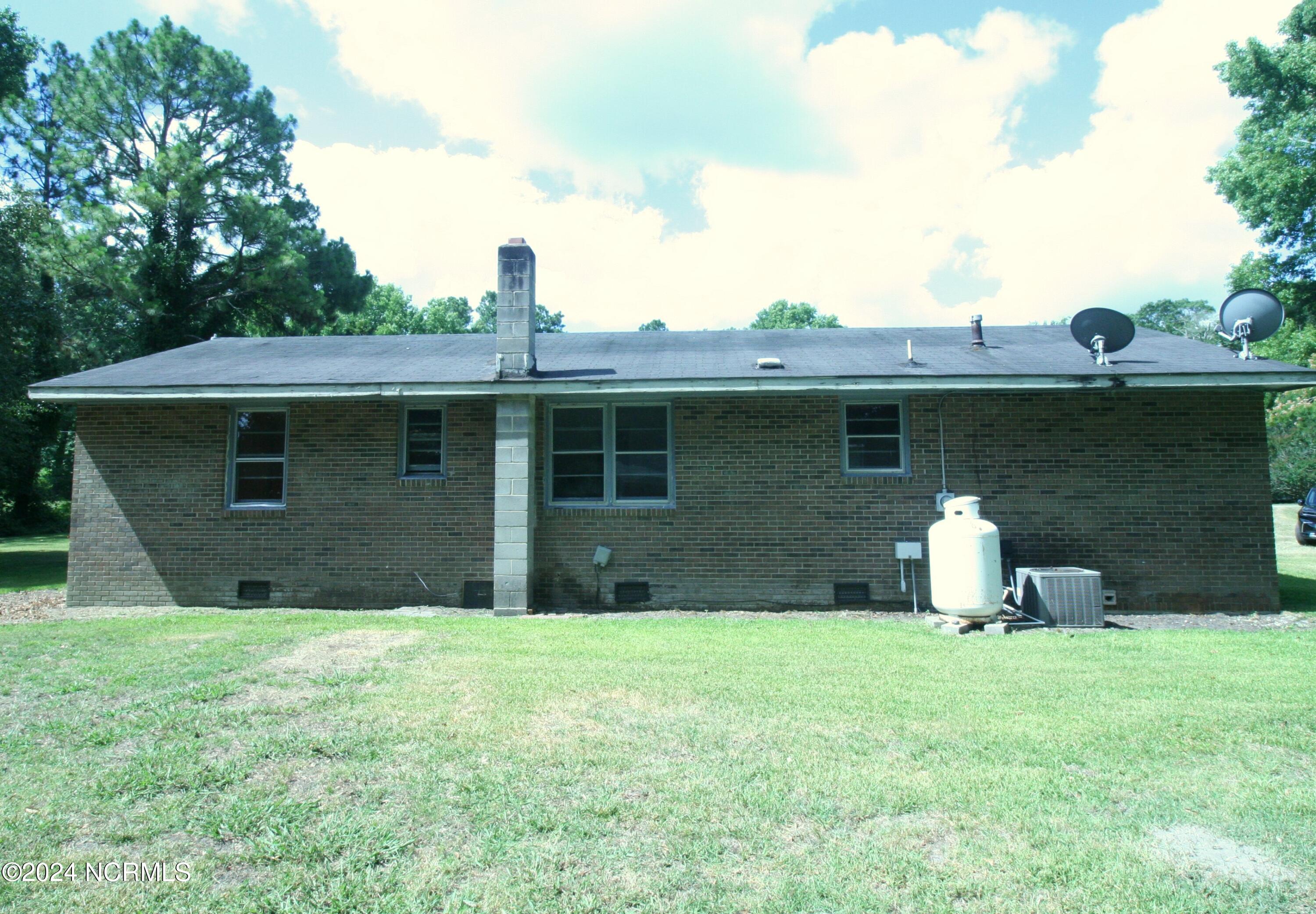 731 Newland Road Roper, NC 27970 - Photo 19 of 21 Rear View