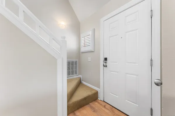 $2,400 | 2124 Old Pond Lane, Unit 2124, Norwich, CT 06360