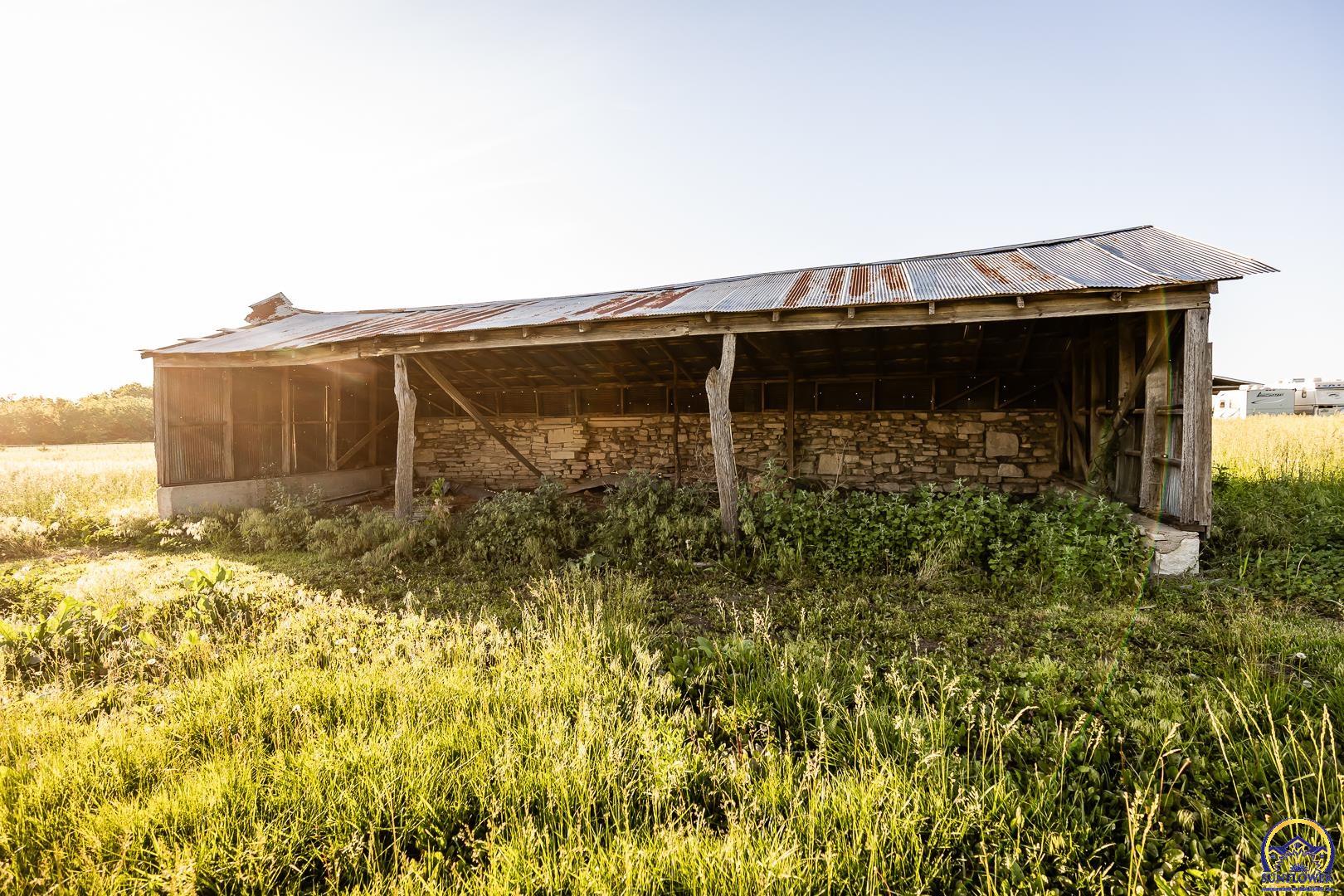 12140 Miller Road Harveyville, KS 66431 - Photo 67 of 99