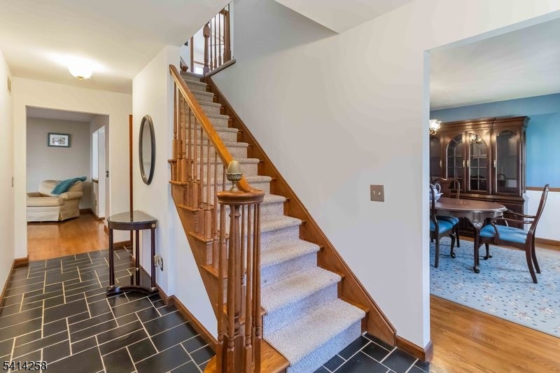 237 Tabor Road Morris Plains, NJ 07950 - Photo 14 of 39