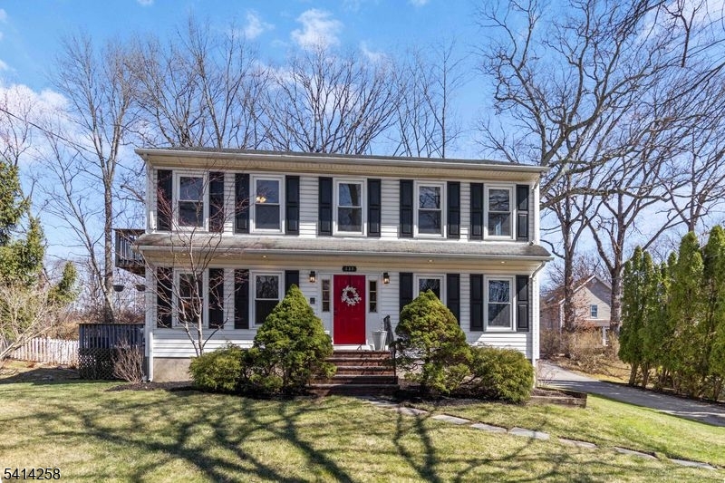 237 Tabor Road Morris Plains, NJ 07950 - Photo 2 of 39