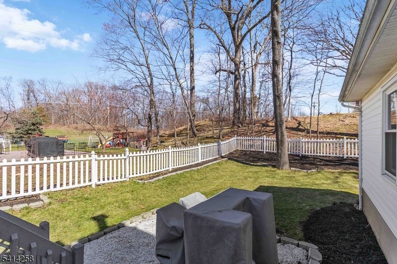 237 Tabor Road Morris Plains, NJ 07950 - Photo 30 of 39