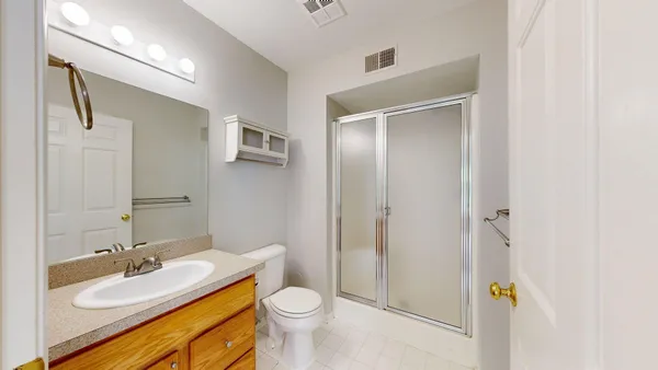 $2,250 | 2718 South Knightsbridge Circle, Ann Arbor, MI 48105