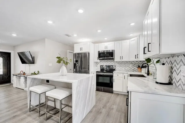 $750,000 | 4682 Northwest 3rd Avenue, Boca Raton, FL 33431