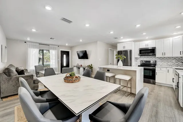 $750,000 | 4682 Northwest 3rd Avenue, Boca Raton, FL 33431