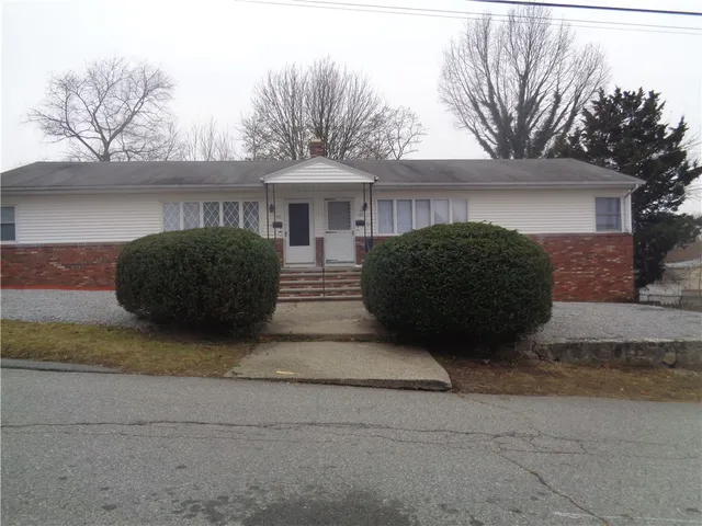 $629,900 | 140 Lawrence Street, Cranston, RI 02920