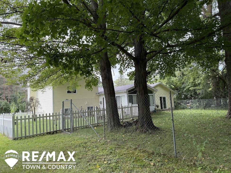 13496 North Lewis Road Clio, MI 48420 - Photo 41 of 53