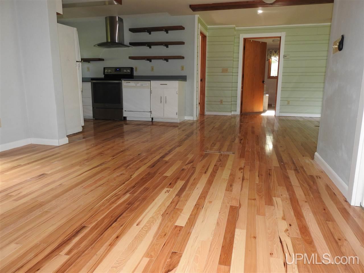 W8804 Merriman W Road Iron Mountain, MI 49801 - Photo 6 of 41