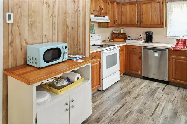 $2,000 | 69 Longview Drive, Narragansett, RI 02882