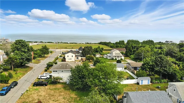 $2,000 | 69 Longview Drive, Narragansett, RI 02882