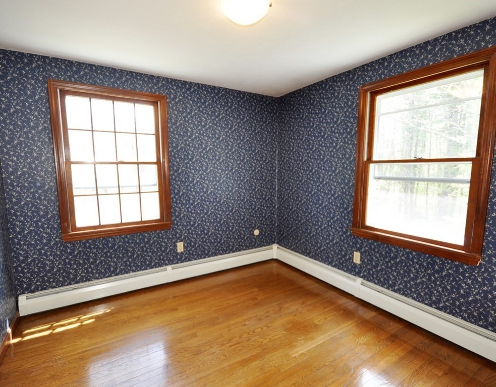 102 Rowley Hill Road Sterling, MA 01564 - Photo 21 of 34 Gallery Image 21