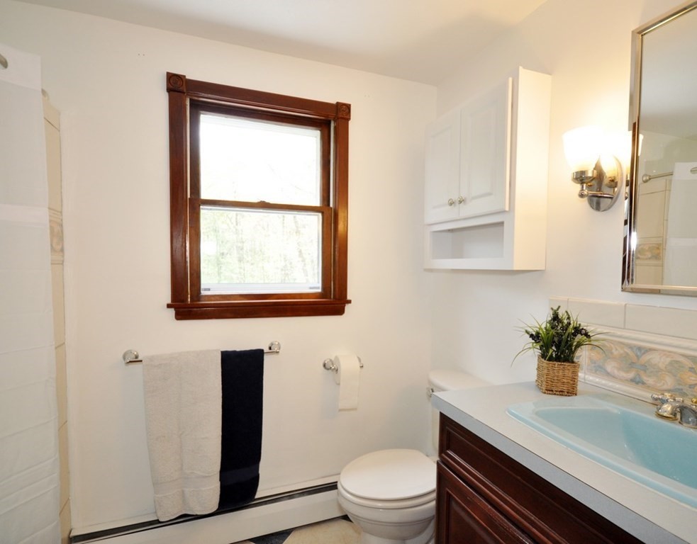102 Rowley Hill Road Sterling, MA 01564 - Photo 24 of 34 Gallery Image 24