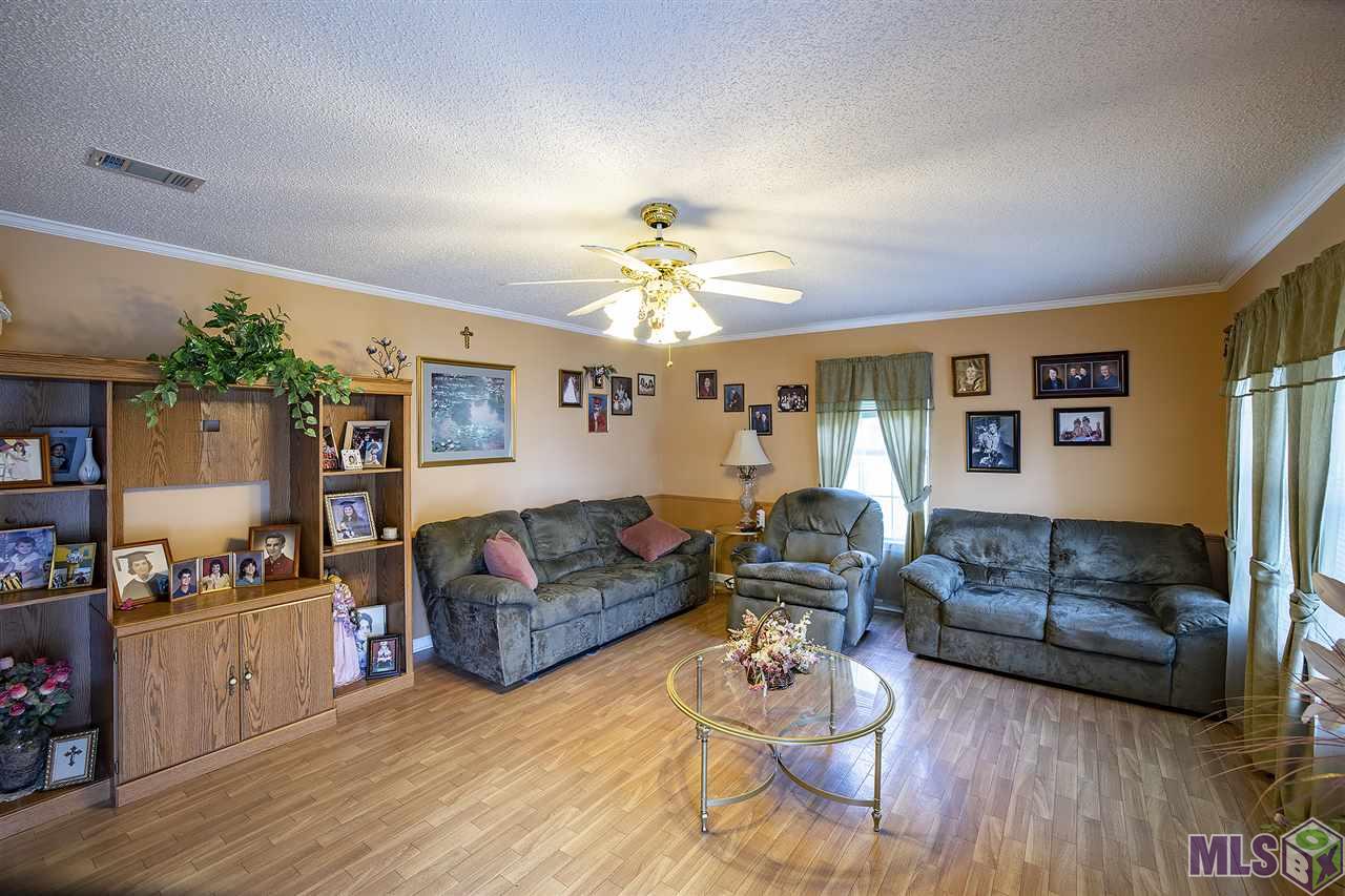 120 Rochelle Villa Street Gray, LA 70359 - Photo 8 of 22 Gallery Image 8