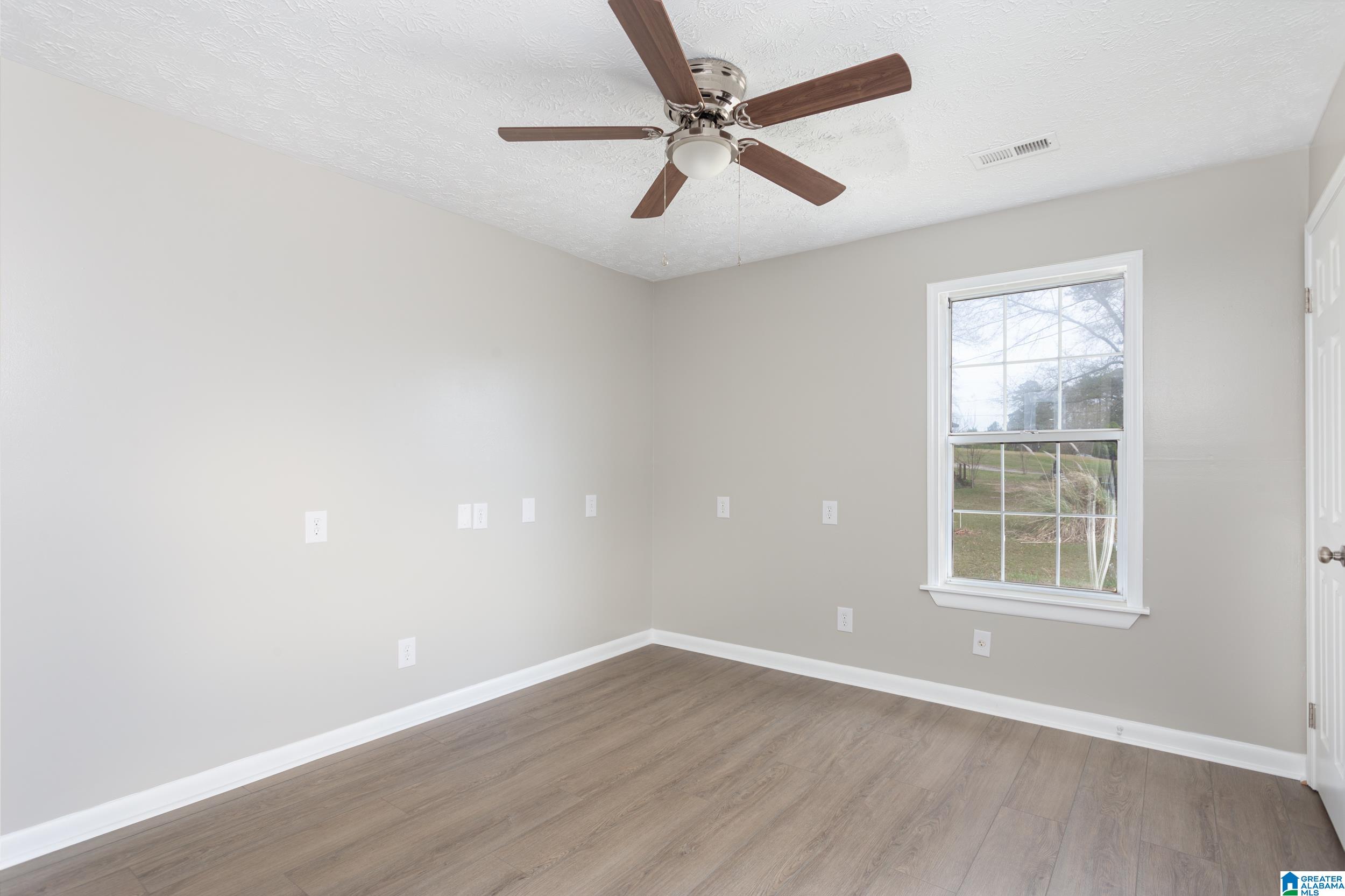 1042 Turner Road Anniston, AL 36201 - Photo 14 of 33