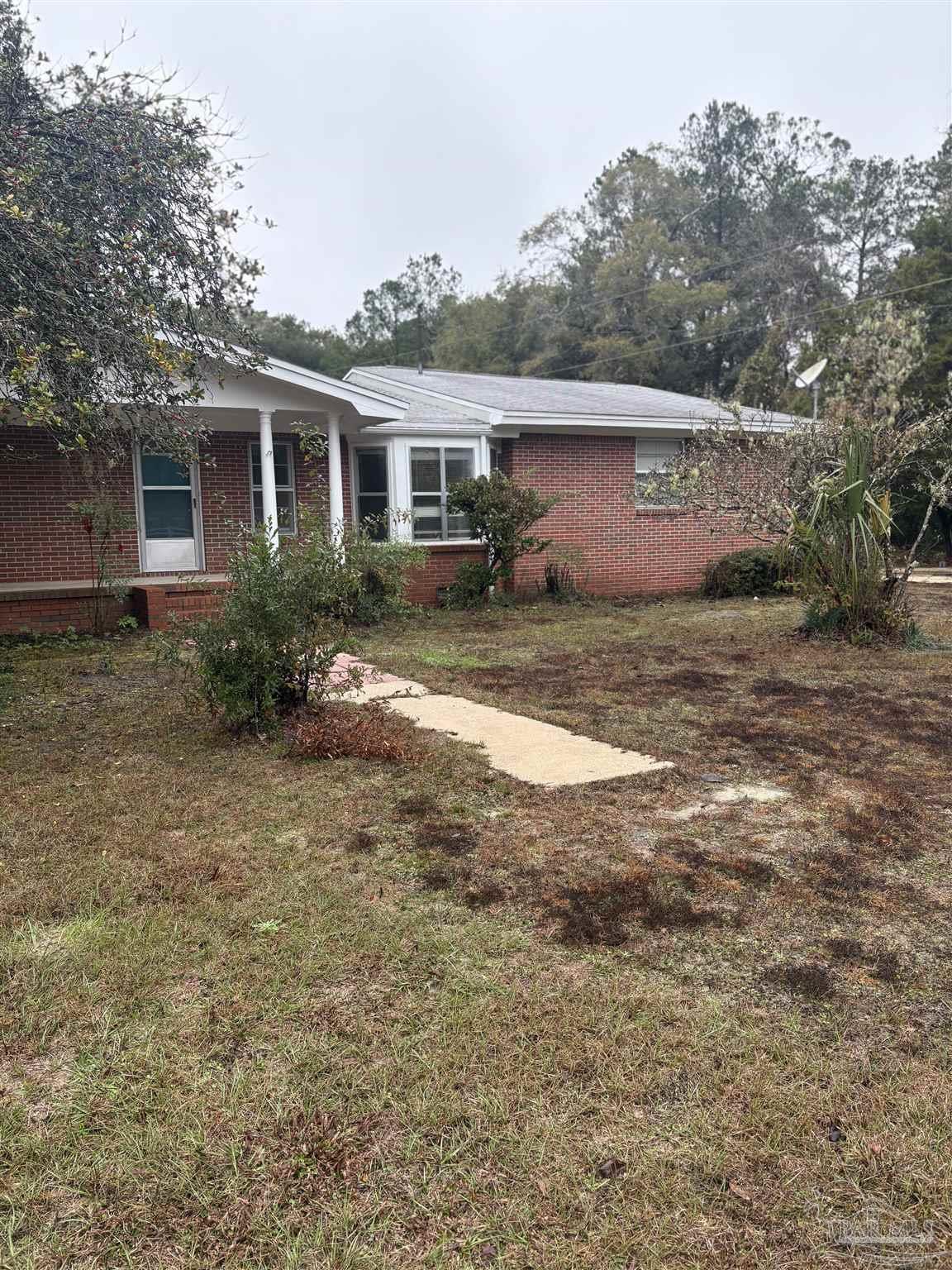 5246 Old River Road Baker, FL 32531 - Photo 3 of 46