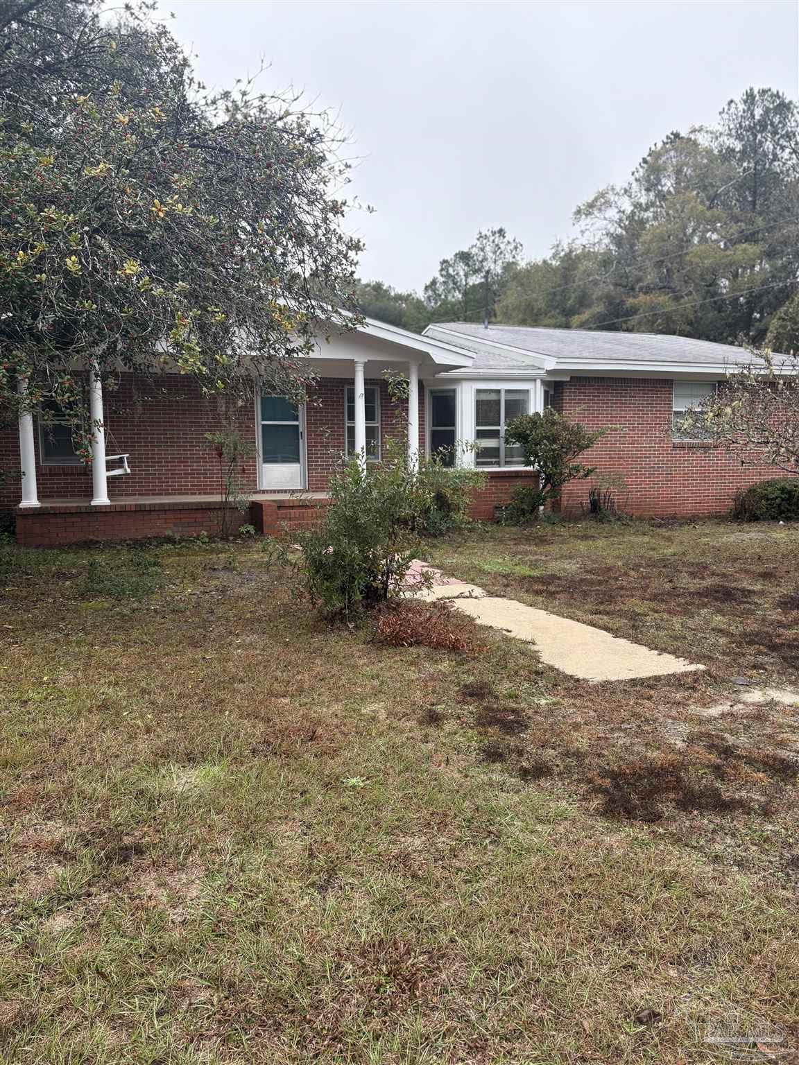 5246 Old River Road Baker, FL 32531 - Photo 4 of 46