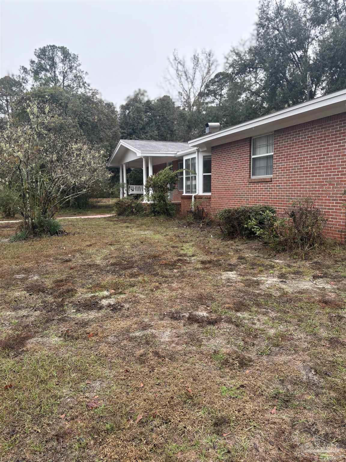 5246 Old River Road Baker, FL 32531 - Photo 8 of 46