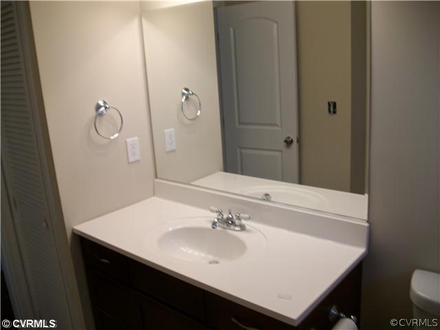 5002 Clayton Road Henrico, VA 23231 - Photo 4 of 8 Other - Hall Bath