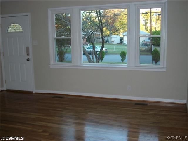 5002 Clayton Road Henrico, VA 23231 - Photo 6 of 8 Living Room