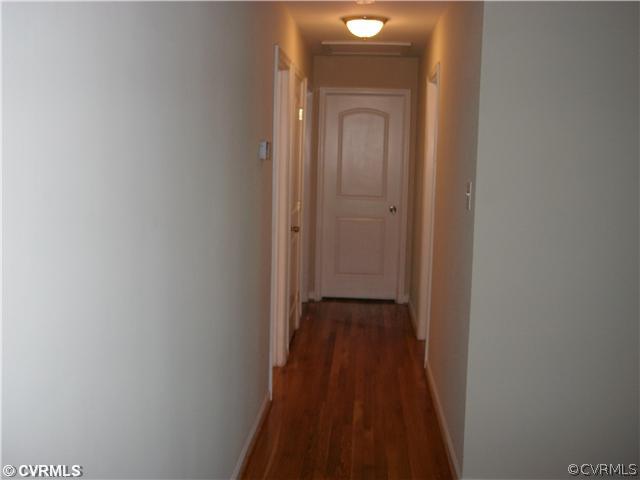 5002 Clayton Road Henrico, VA 23231 - Photo 7 of 8 Foyer
