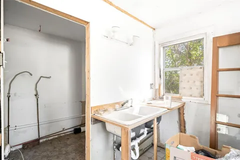 $435,000 | 994 Welch Street, Lakewood, CO 80401