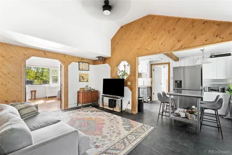 $435,000 | 994 Welch Street, Lakewood, CO 80401