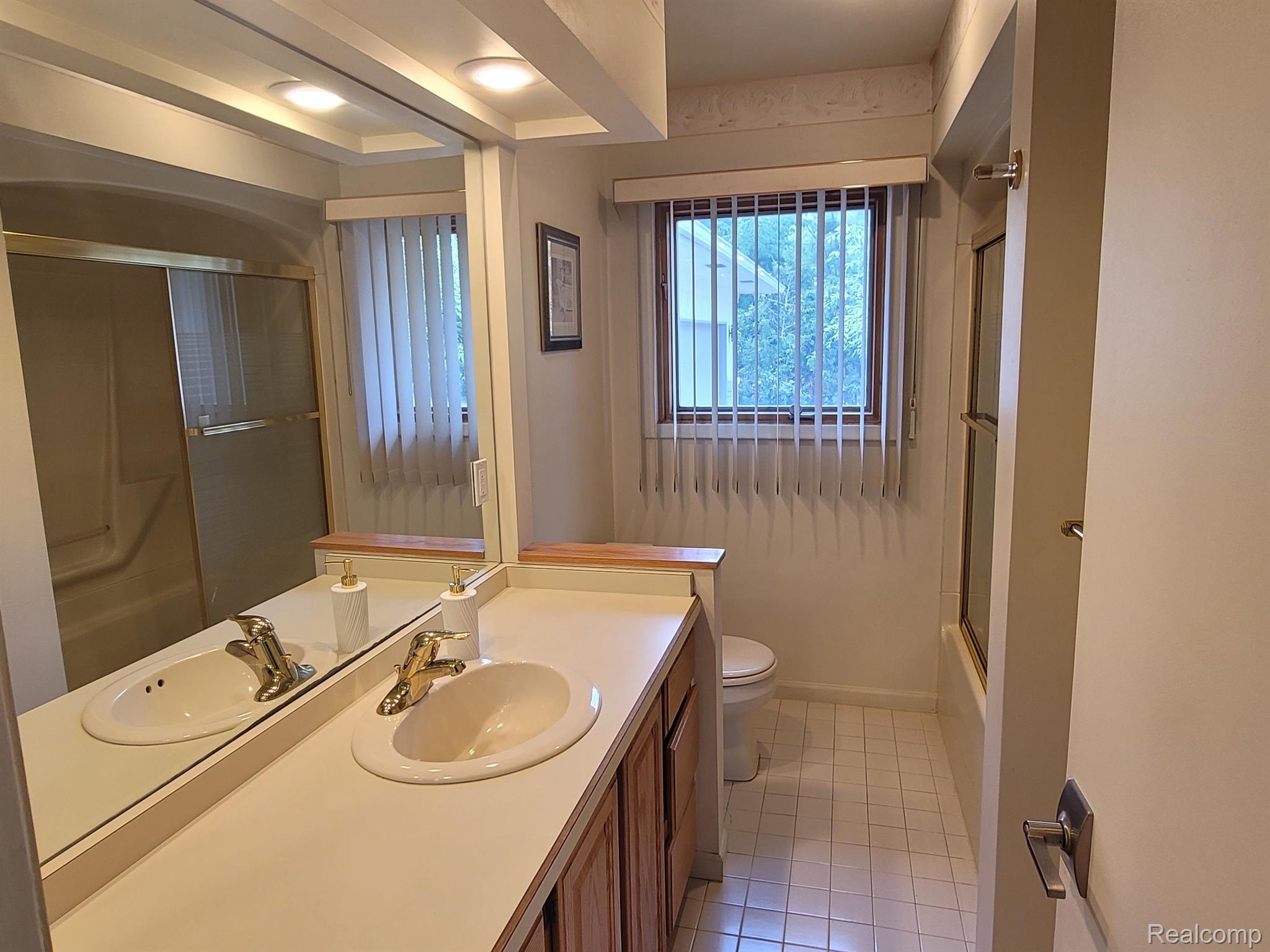 2691 South Hacker Road Brighton, MI 48114 - Photo 33 of 40 Gallery Image 33