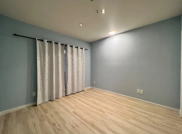 $2,600 | 4510 Druid Lane, Unit 104, Dallas, TX 75205