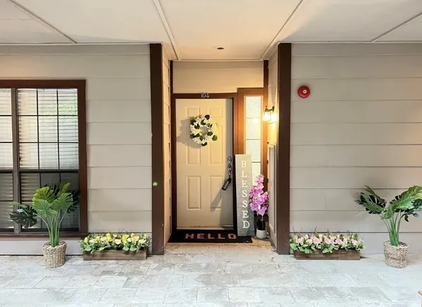 $2,600 | 4510 Druid Lane, Unit 104, Dallas, TX 75205