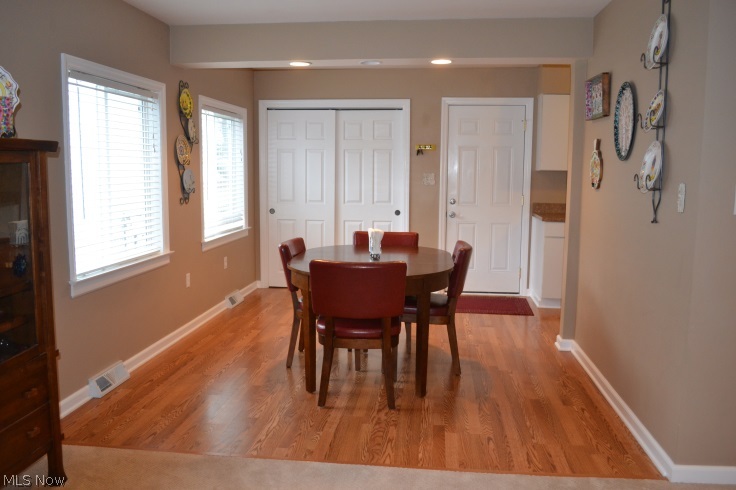 5008 North Sedgewick Road Cleveland, OH 44124 - Photo 5 of 16 Gallery Image 5
