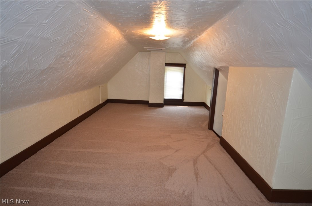 430 Alexander Street Akron, OH 44306 - Photo 20 of 23 3rd floor