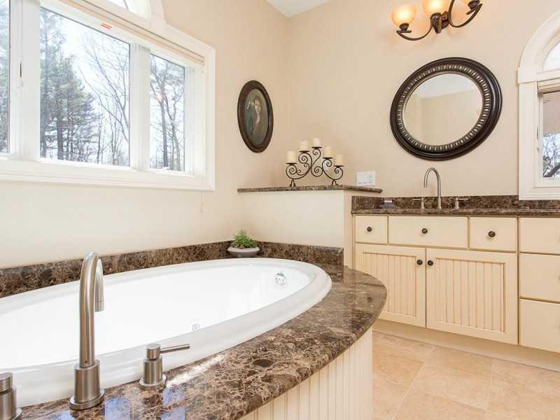 598 Haley Road Kittery Point, ME 03905 - Photo 19 of 35 Master Bath/Spa. 1st floor Master Bath