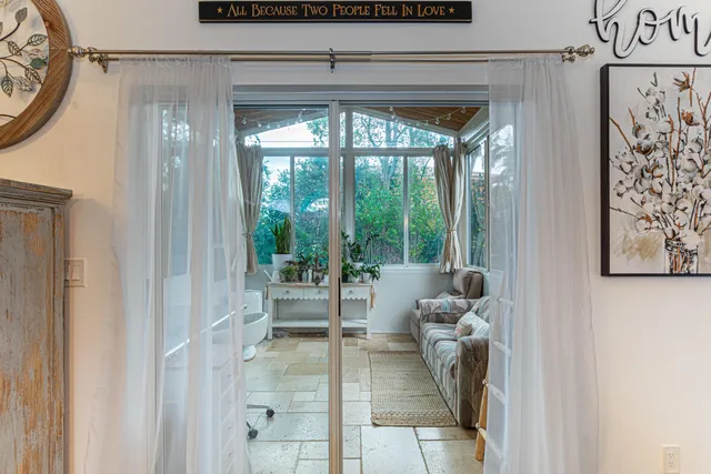 $449,999 | 316 Hammocks Trail, Greenacres, FL 33413