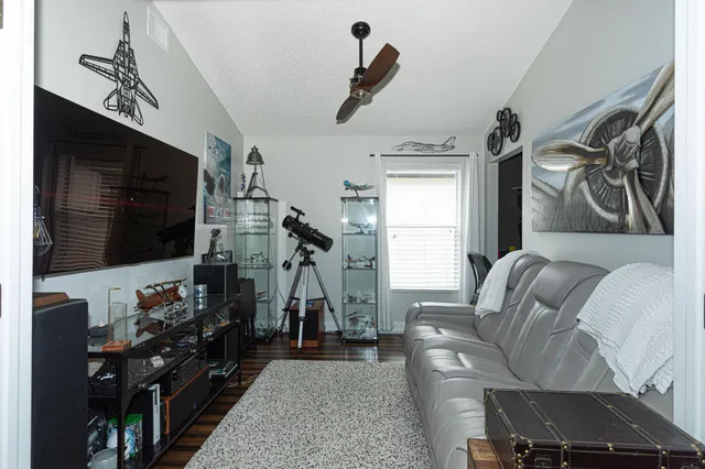 $449,999 | 316 Hammocks Trail, Greenacres, FL 33413