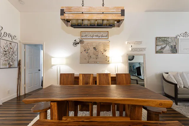 $449,999 | 316 Hammocks Trail, Greenacres, FL 33413