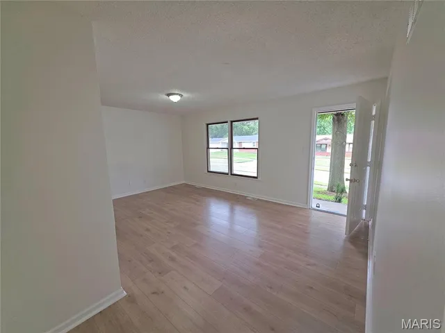 $274,900 | 206 St Leo Drive, O'Fallon, MO 63366