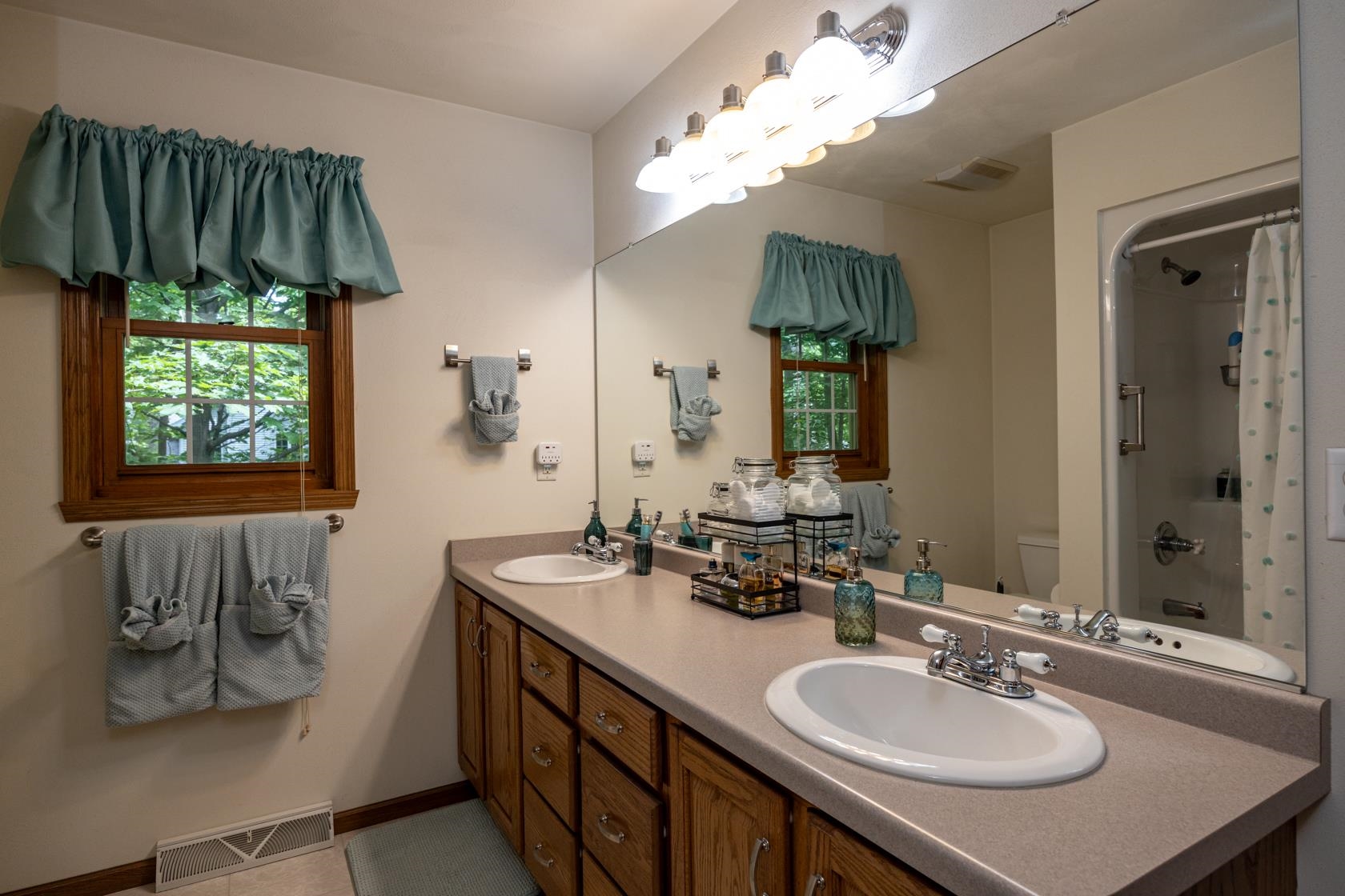 W5940 Moonflower Drive Appleton, WI 54915 - Photo 26 of 56