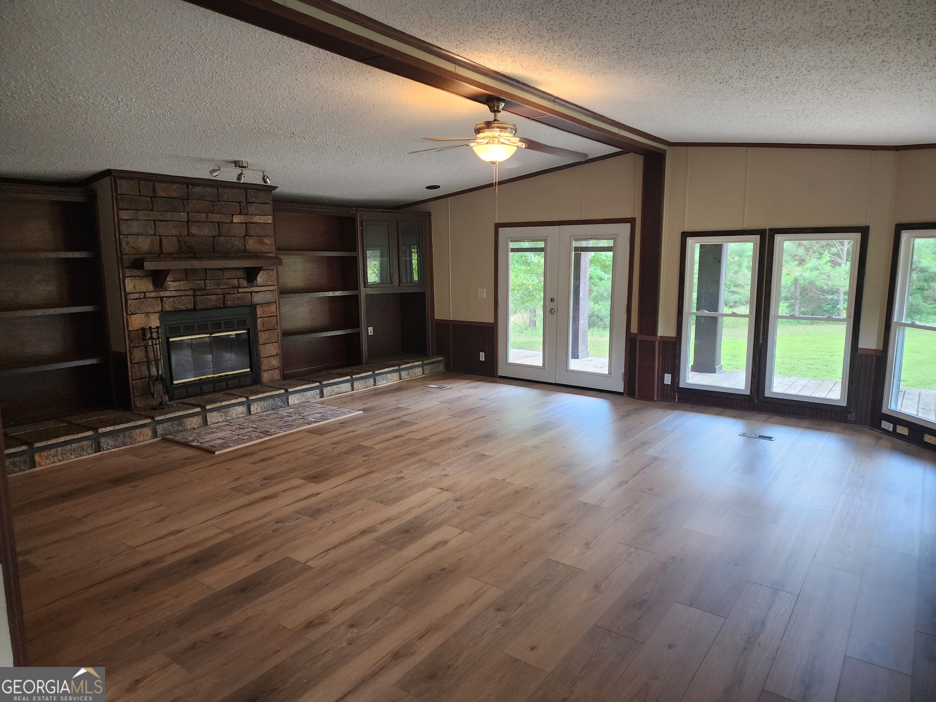 405 Redd Papa Pass Hartwell, GA 30643 - Photo 3 of 11