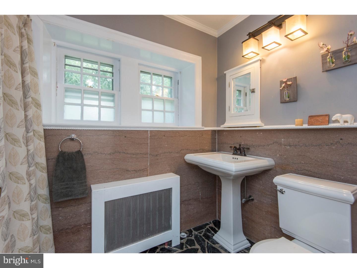 324 South Old Middletown Road Media, PA 19063 - Photo 20 of 25 Bathroom